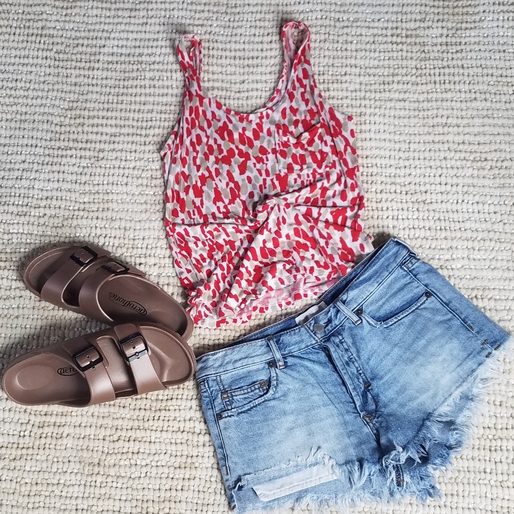 Old Navy tank top - Picture 1 of 5